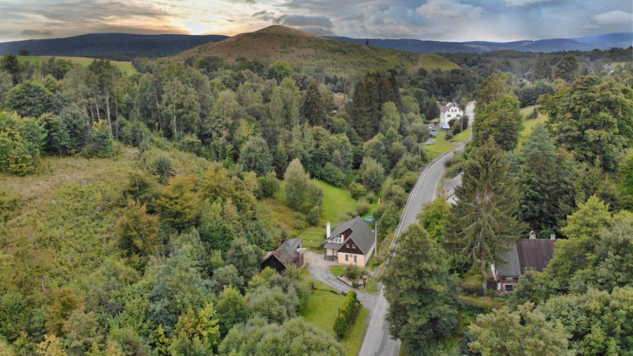 Villa Ubytovani U Krakonose Lampertice Exterior foto
